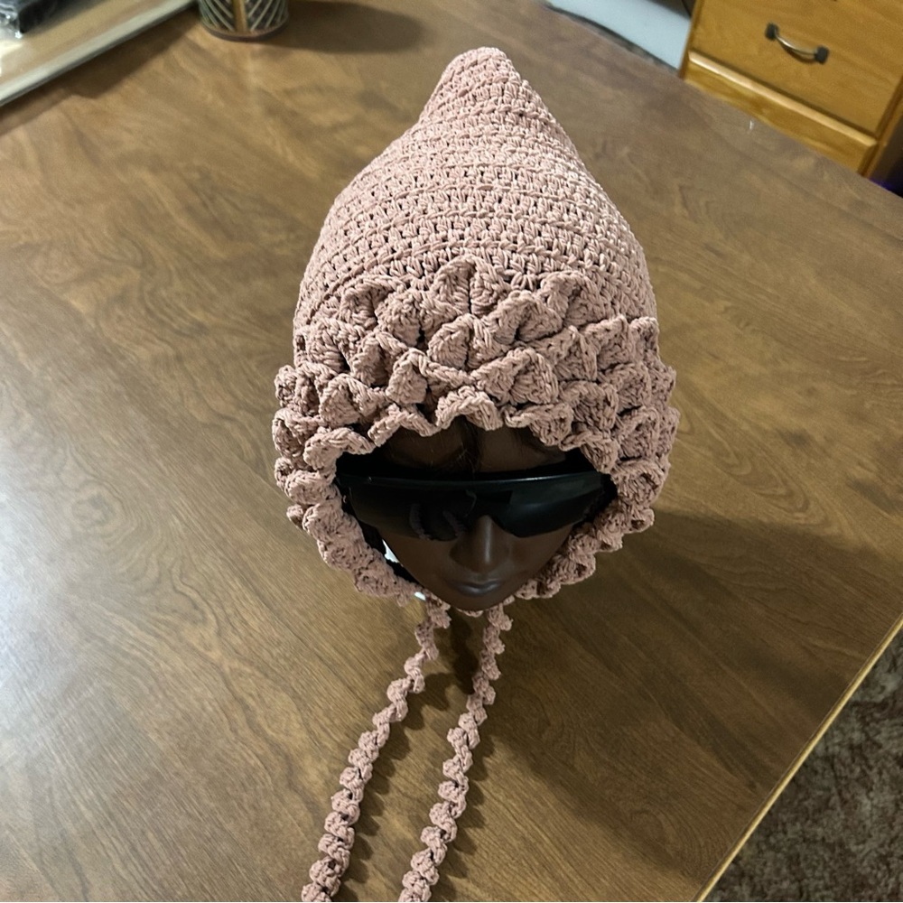 Crochet pixie hood/hat NWOT
